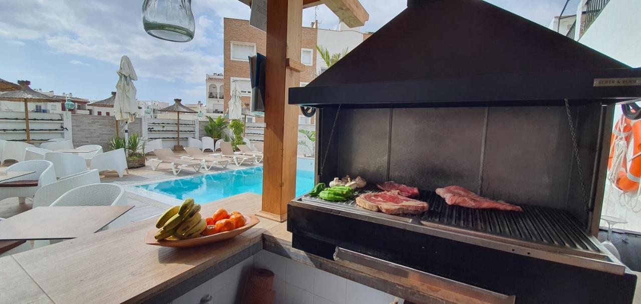 Hostal La Ermita Nerja Luaran gambar