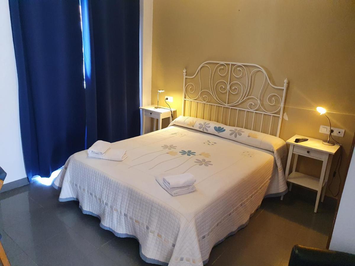 Hostal La Ermita Nerja Luaran gambar